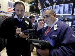 Las acciones alcistas y bajistas estuvieron muy parejas en la Bolsa de Valores de Nueva York. AP  /