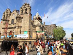 Hasta el momento el saldo es blanco y a las 23:00 horas iniciarán los juegos pirotécnicos sobre la Avenida Alcalde.  /