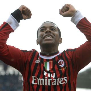 Robinho se quedará en el Milán