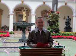 El ministro venezolano de Comunicación, Ernesto Villegas, informa que  Chávez se recupera. EFE  /