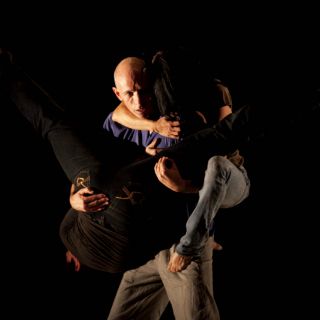 Emmanuel Grivet se mueve al ritmo de la improvisación