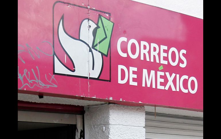 Hace tres años, la plantilla de carteros trabajaba dos horas extras por día.  /