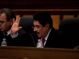 El presidente municipal, Ramiro Hernández García, celebró la manera en que las bancadas diseñaron en conjunto el gasto público 2013.  /