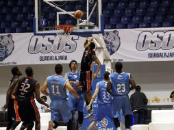 Los Osos perdieron por un marcador de 78-108.  /