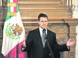 Renovación. El Presidente Enrique Peña Nieto señala la urgencia de adquirir  aeronaves mejor equipadas para cumplir su encomienda. NTX  /