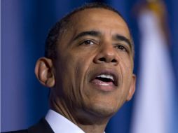 Debe Obama trasladar a hechos mensaje emotivo tras tiroteo. AP  /