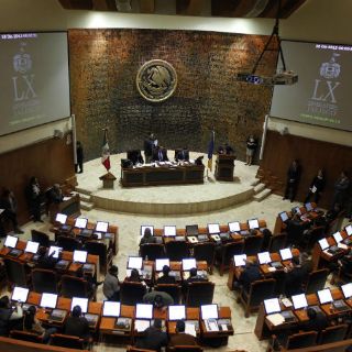Diputados acortan tiempo de veto al Presupuesto 2013