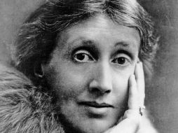 Elegida. La biografía ilustrada de Virginia Woolf (foto) fue realizada por Michèle Gazier y Bernard Ciccolini. ESPECIAL  /