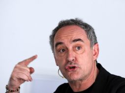 En un video colgado en la red Adrià explica el objetivo de la iniciativa. ARCHIVO  /