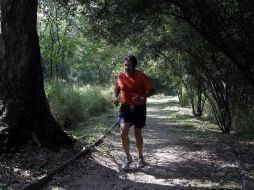 Se recomienda no hacer ejercicio en la vía pública durante las primeras horas del día, durante el invierno. ARCHIVO  /