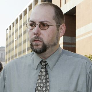 Cárcel a hacker de Christina Aguilera y Johansson