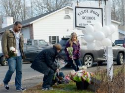 El viernes, un joven de 20 años asesinó a 20 niños y seis adultos en una escuela de Connecticut. AFP  /