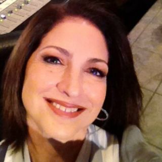 Gloria Estefan alista su nuevo disco