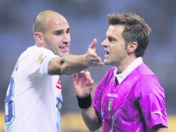 El capitán del Nápoles, Paolo Cannavaro, es señalado como uno de los responsables. GETTY IMAGES SPORT  /