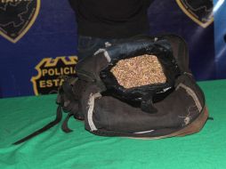 El detenido llevaba una mochila con cuatro kilos de semilla de mariguana.  /