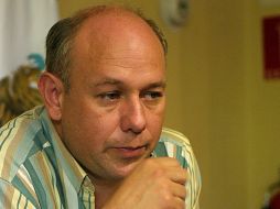 Luis Ignacio Román Morales, investigador del ITESO dio la opción de capacitar a los maestros. ARCHIVO  /