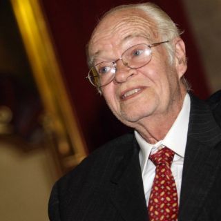 Adalberto González sigue con sus historias de Allipac