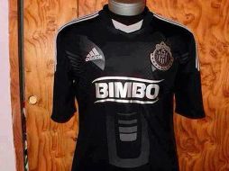 El color negro no está relacionado con la historia del club que siempre vistió una playera blanca como visitante. ESPECIAL  /
