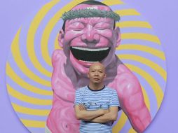La obra de Yue Minjun refleja la carcajada de China al mundo como una máscara ante la realidad. ARCHIVO  /