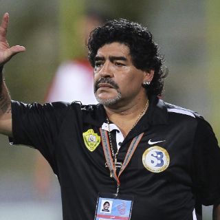 Maradona y Eriksson compiten para entrenar a Iraq