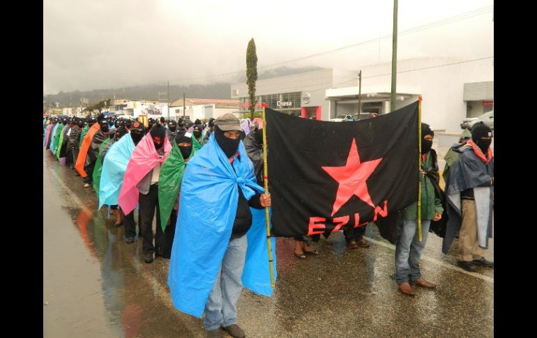 El EZLN celebra una reunión en varios puntos de Chiapas para manifestarse pacíficamente durante el cambio de la era maya. EFE  /