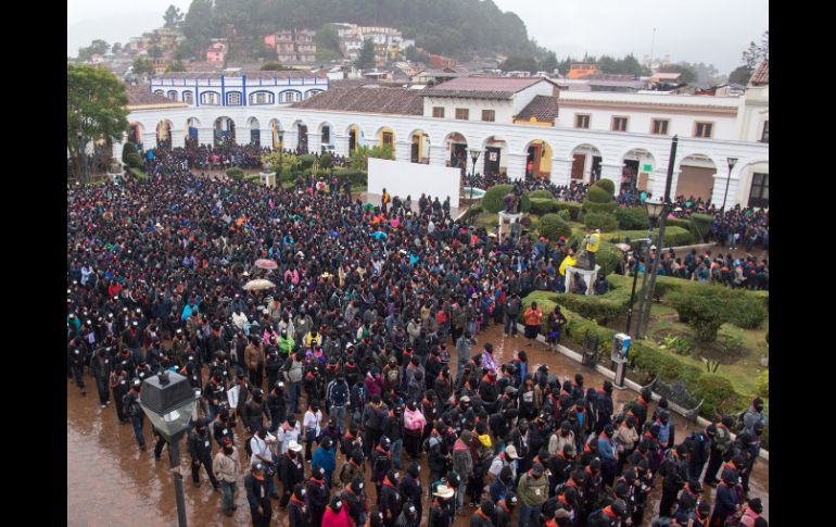 El EZLN eligió el cambio de era marcado por el calendario maya para volver a la escena pública con manifestaciones pacíficas. XINHUA  /