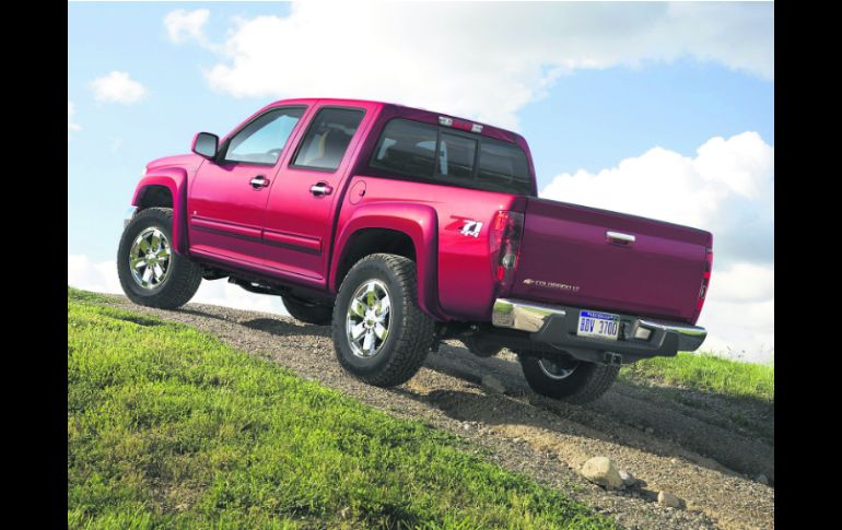 Detectaron que algunos vehículos pudieron ser ensamblados con un cofre sin un cerrojo secundario.  /