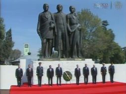 Acompañado por su gabinete, Enrique Peña Nieto presidió la ceremonia en el municipio de Ecatepec. ESPECIAL  /