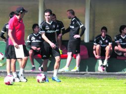 Omar Bravo tuvo poco tiempo para trabajar con su nuevo equipo, apenas fue presentado el jueves. MEXSPORT  /