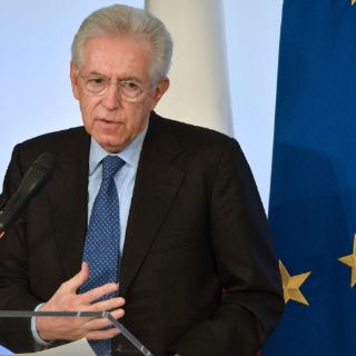 Monti rechaza encabezar la centro-derecha en Italia