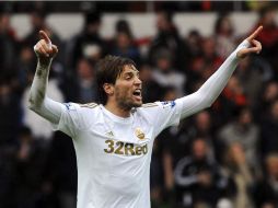 Miguel ''Michu'' se coloca como máximo goleador de la Liga Premier inglesa. REUTERS  /