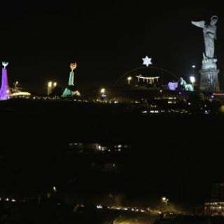 El pesebre más grande de Sudamérica alumbra Quito