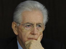 Mario Monti, quien dimitió el viernes de su cargo de primer ministro de Italia. ESPECIAL ANSA  /