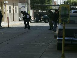 Según reportes policiales, al menos una cuarentena de sujetos, fuertemente armados, se desplazaban en unas 10 camionetas.  /