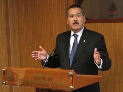 El coordinador del PRI en Cámara de Diputados, Manlio Beltrones, asegura que hay una dinámica de reformas para mover al país. ARCHIVO  /