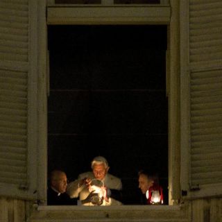 Papa bendice la Nochebuena