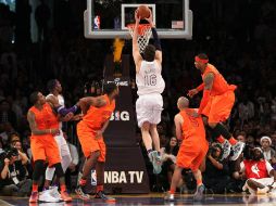 Paul Gasol encesta en el juego ante los Knicks. AFP  /