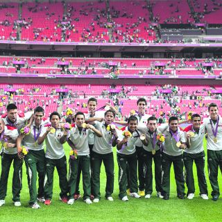 El Tri y su dorado 2012