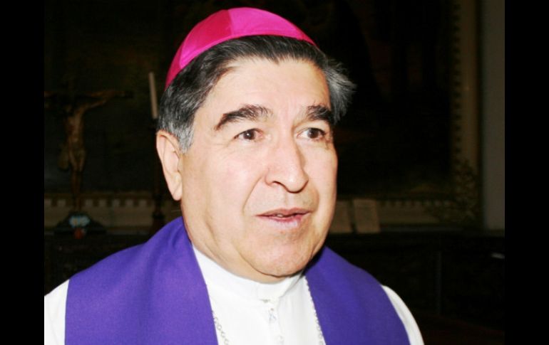 El obispo pide no olvidar el verdadero significado de las celebraciones. ARCHIVO  /