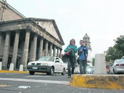 Belén, la calle que separa la explanada frontal del Teatro Degollado de la Plaza Liberación,será elevada hasta el nivel de ambas aceras  /