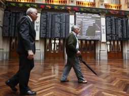 El índice referencial Euro STOXX 50 avanzó un 0.4 por ciento. ARCHIVO  /