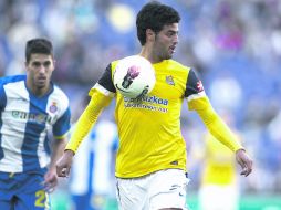 El más regular. Carlos Vela fue el mejor jugador de la Real Sociedad y de los mexicanos, el que fue titular casi todo el año. EFE  /