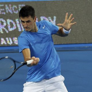 Australia y España abren Copa Hopman con triunfo