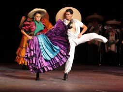 Ballet Folklórico de México ha realizado una serie de cambios para brindar un gran espectáculo, pero sin perder la tradición. ARCHIVO  /