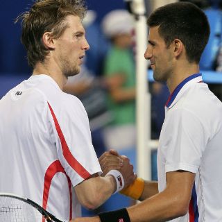 Susto para Djokovic después de vencer a Seppi