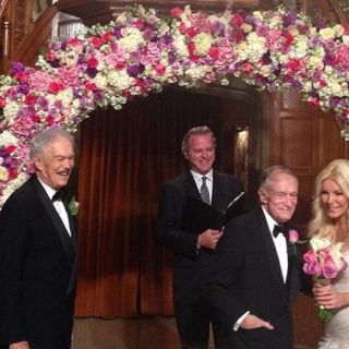 Hugh Hefner se casa con la ''conejita'' que lo dejó ''plantado'' en 2011