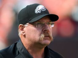 Sólo un día después de que fue despedido, se supo que Reid se ha estado reuniendo a sus colaboradores. REUTERS  /