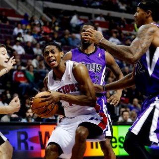 Pistones gana su tercer partido en fila