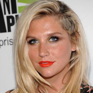Kesha y su atracción por hombres y mujeres