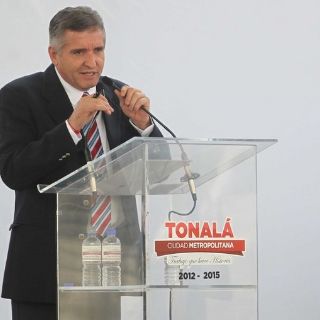 Alcaldes envían condolencias a Jorge Arana